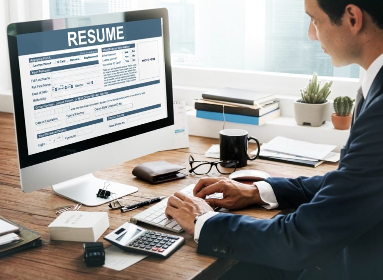 Resume Writing & Optimization